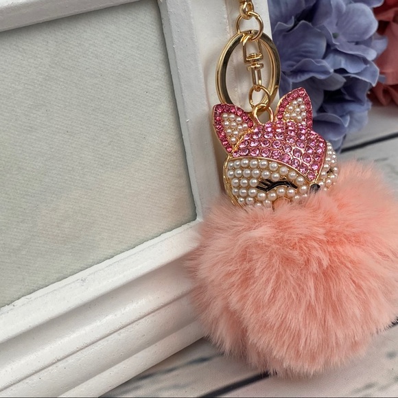 Crystal & Pearl Fox Pale Pink Pom Pom Keychain - Picture 7 of 16